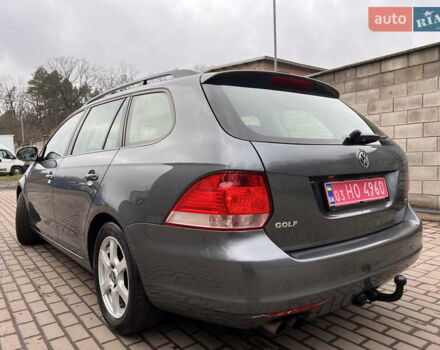 Сірий Фольксваген Гольф, об'ємом двигуна 1.39 л та пробігом 180 тис. км за 5999 $, фото 4 на Automoto.ua