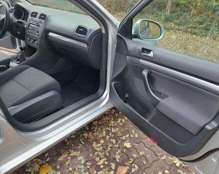 Сірий Фольксваген Гольф, об'ємом двигуна 0 л та пробігом 286 тис. км за 7200 $, фото 9 на Automoto.ua