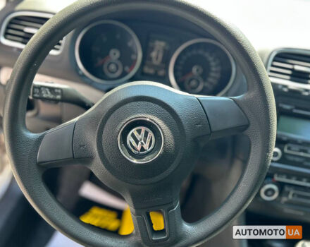 Сірий Фольксваген Гольф, об'ємом двигуна 2 л та пробігом 332 тис. км за 8200 $, фото 13 на Automoto.ua