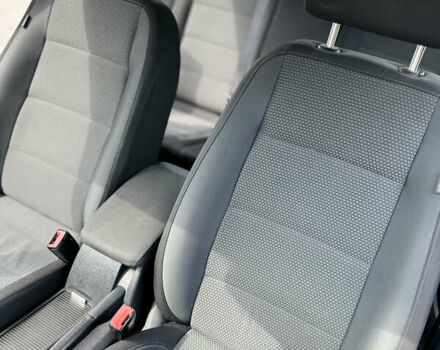 Серый Фольксваген Гольф, объемом двигателя 1.6 л и пробегом 188 тыс. км за 7999 $, фото 6 на Automoto.ua