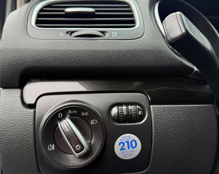 Серый Фольксваген Гольф, объемом двигателя 2 л и пробегом 277 тыс. км за 8350 $, фото 10 на Automoto.ua