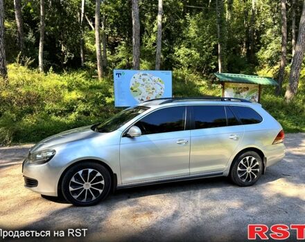 Серый Фольксваген Гольф, объемом двигателя 1.6 л и пробегом 310 тыс. км за 5800 $, фото 1 на Automoto.ua