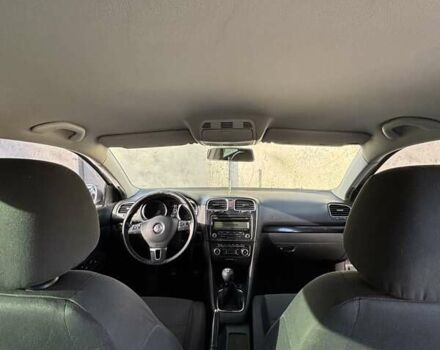 Серый Фольксваген Гольф, объемом двигателя 1.6 л и пробегом 290 тыс. км за 7300 $, фото 7 на Automoto.ua