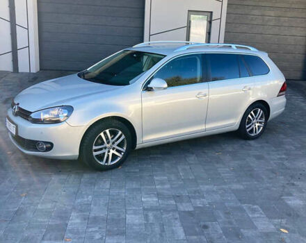 Серый Фольксваген Гольф, объемом двигателя 1.6 л и пробегом 250 тыс. км за 9600 $, фото 4 на Automoto.ua