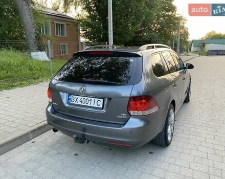 Фольксваген Гольф 2010 в Хмельницком на Automoto.ua Серый Фольксваген Гольф, объемом двигателя 1.6 л и пробегом 263 тыс. км за 7200 $, фото 6 на Automoto.ua