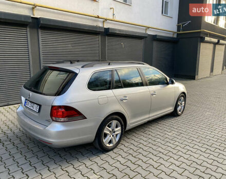 Серый Фольксваген Гольф, объемом двигателя 1.6 л и пробегом 217 тыс. км за 8800 $, фото 10 на Automoto.ua