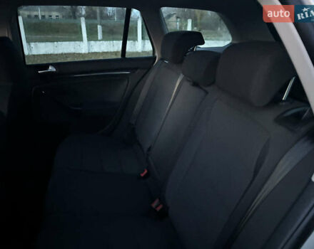 Серый Фольксваген Гольф, объемом двигателя 1.39 л и пробегом 238 тыс. км за 7900 $, фото 11 на Automoto.ua