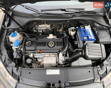 Сірий Фольксваген Гольф, об'ємом двигуна 1.39 л та пробігом 180 тис. км за 5999 $, фото 29 на Automoto.ua