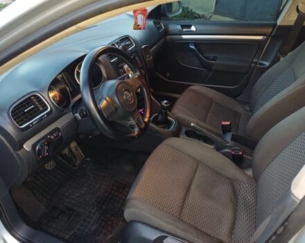 Серый Фольксваген Гольф, объемом двигателя 1.6 л и пробегом 330 тыс. км за 6500 $, фото 8 на Automoto.ua