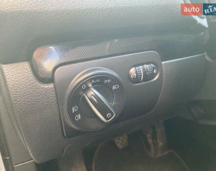 Серый Фольксваген Гольф, объемом двигателя 1.6 л и пробегом 217 тыс. км за 8800 $, фото 27 на Automoto.ua