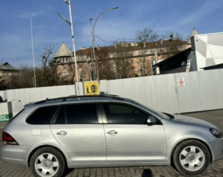 Серый Фольксваген Гольф, объемом двигателя 1.6 л и пробегом 320 тыс. км за 6399 $, фото 2 на Automoto.ua