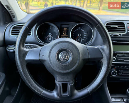 Фольксваген Гольф 2010 у Рівному на Automoto.ua Сірий Фольксваген Гольф, об'ємом двигуна 1.6 л та пробігом 299 тис. км за 6700 $, фото 36 на Automoto.ua