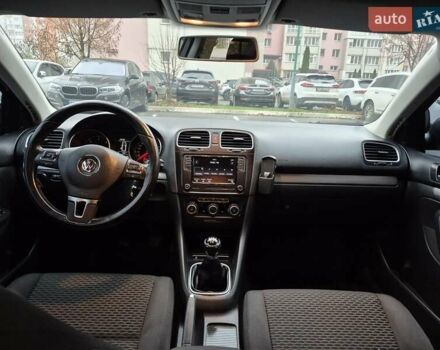 Сірий Фольксваген Гольф, об'ємом двигуна 1.6 л та пробігом 219 тис. км за 8100 $, фото 45 на Automoto.ua