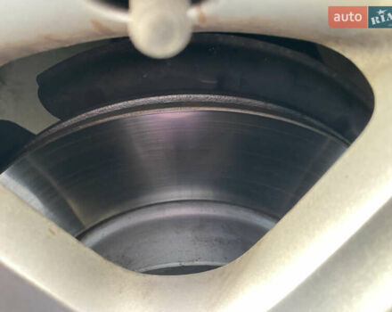 Серый Фольксваген Гольф, объемом двигателя 1.6 л и пробегом 217 тыс. км за 8800 $, фото 23 на Automoto.ua