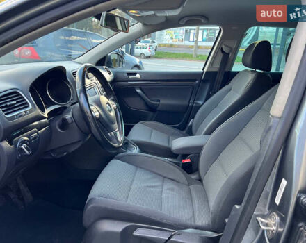 Серый Фольксваген Гольф, объемом двигателя 1.4 л и пробегом 187 тыс. км за 6900 $, фото 3 на Automoto.ua