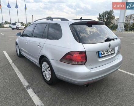 Серый Фольксваген Гольф, объемом двигателя 1.6 л и пробегом 241 тыс. км за 6850 $, фото 8 на Automoto.ua