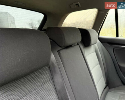 Серый Фольксваген Гольф, объемом двигателя 1.6 л и пробегом 298 тыс. км за 6550 $, фото 55 на Automoto.ua