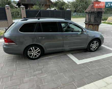 Серый Фольксваген Гольф, объемом двигателя 1.6 л и пробегом 300 тыс. км за 6300 $, фото 16 на Automoto.ua