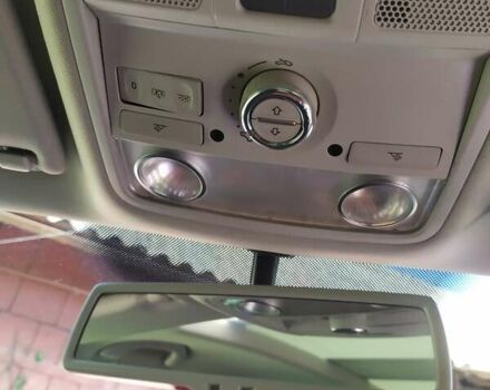 Серый Фольксваген Гольф, объемом двигателя 1.6 л и пробегом 204 тыс. км за 7500 $, фото 12 на Automoto.ua