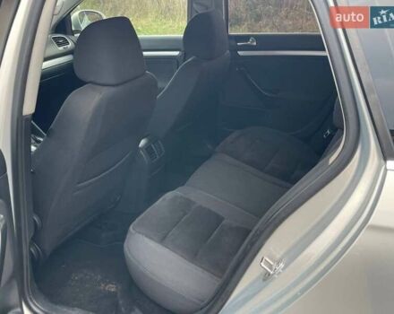 Сірий Фольксваген Гольф, об'ємом двигуна 2 л та пробігом 245 тис. км за 6300 $, фото 10 на Automoto.ua