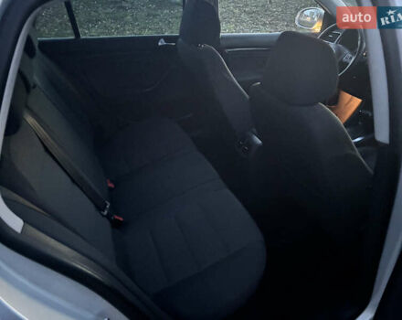 Серый Фольксваген Гольф, объемом двигателя 1.39 л и пробегом 238 тыс. км за 7900 $, фото 12 на Automoto.ua