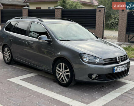 Серый Фольксваген Гольф, объемом двигателя 1.6 л и пробегом 300 тыс. км за 6300 $, фото 12 на Automoto.ua