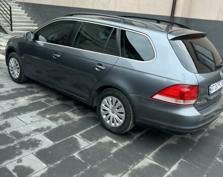 Серый Фольксваген Гольф, объемом двигателя 1.6 л и пробегом 282 тыс. км за 7300 $, фото 1 на Automoto.ua