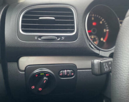 Серый Фольксваген Гольф, объемом двигателя 1.6 л и пробегом 293 тыс. км за 7750 $, фото 12 на Automoto.ua