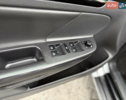 Серый Фольксваген Гольф, объемом двигателя 1.4 л и пробегом 196 тыс. км за 7800 $, фото 37 на Automoto.ua