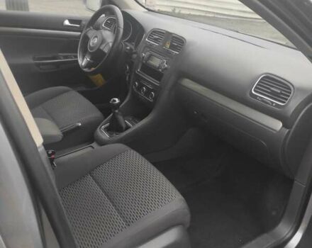 Серый Фольксваген Гольф, объемом двигателя 1.6 л и пробегом 300 тыс. км за 7499 $, фото 10 на Automoto.ua