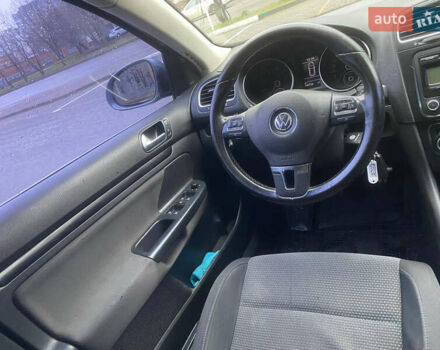 Серый Фольксваген Гольф, объемом двигателя 1.39 л и пробегом 243 тыс. км за 7799 $, фото 37 на Automoto.ua