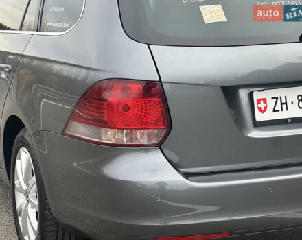 Серый Фольксваген Гольф, объемом двигателя 1.4 л и пробегом 202 тыс. км за 8799 $, фото 24 на Automoto.ua
