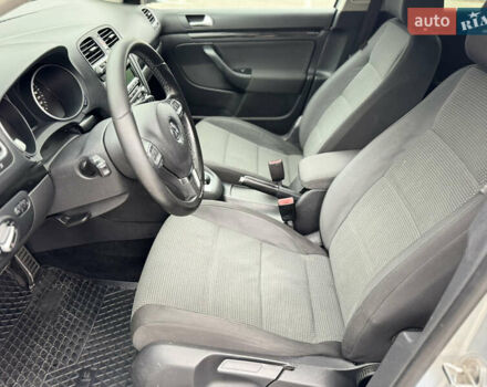 Сірий Фольксваген Гольф, об'ємом двигуна 1.97 л та пробігом 300 тис. км за 8200 $, фото 15 на Automoto.ua