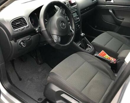 Серый Фольксваген Гольф, объемом двигателя 1.6 л и пробегом 313 тыс. км за 6600 $, фото 18 на Automoto.ua