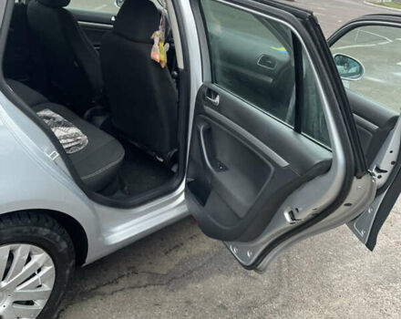 Серый Фольксваген Гольф, объемом двигателя 1.6 л и пробегом 222 тыс. км за 6700 $, фото 9 на Automoto.ua