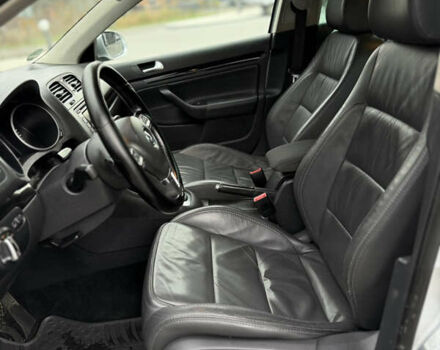 Серый Фольксваген Гольф, объемом двигателя 1.4 л и пробегом 196 тыс. км за 7800 $, фото 38 на Automoto.ua