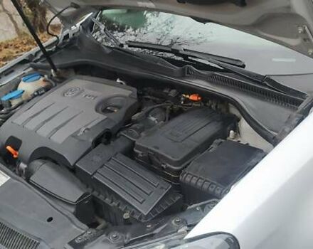 Серый Фольксваген Гольф, объемом двигателя 1.6 л и пробегом 260 тыс. км за 11000 $, фото 8 на Automoto.ua