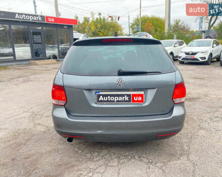 Сірий Фольксваген Гольф, об'ємом двигуна 1.6 л та пробігом 249 тис. км за 9240 $, фото 5 на Automoto.ua