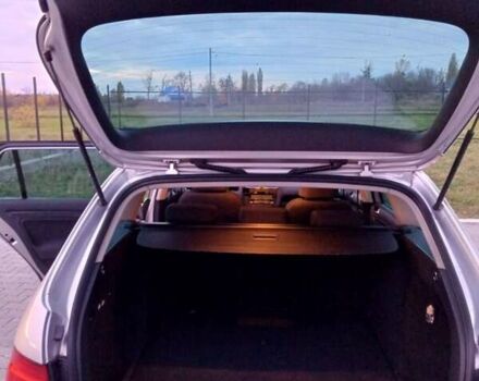 Серый Фольксваген Гольф, объемом двигателя 1.6 л и пробегом 180 тыс. км за 8000 $, фото 7 на Automoto.ua