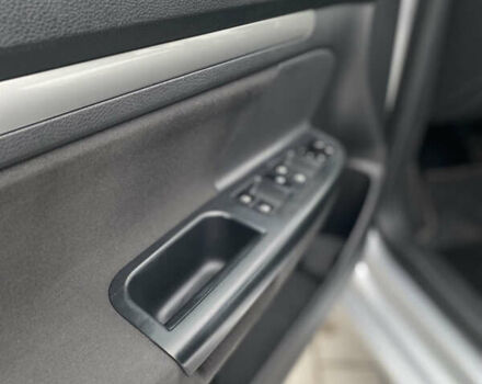 Серый Фольксваген Гольф, объемом двигателя 1.6 л и пробегом 293 тыс. км за 7750 $, фото 21 на Automoto.ua