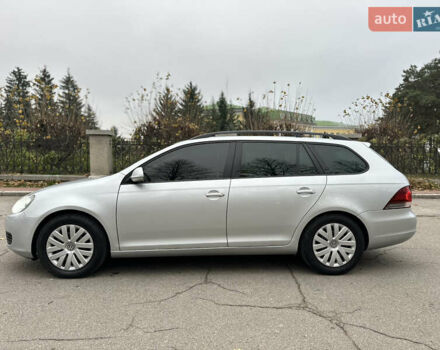 Серый Фольксваген Гольф, объемом двигателя 1.6 л и пробегом 230 тыс. км за 7400 $, фото 14 на Automoto.ua