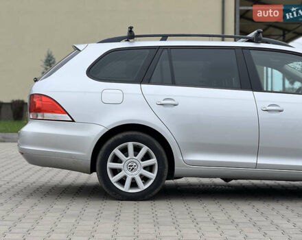 Сірий Фольксваген Гольф, об'ємом двигуна 1.6 л та пробігом 270 тис. км за 8300 $, фото 14 на Automoto.ua