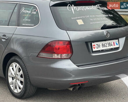 Серый Фольксваген Гольф, объемом двигателя 1.4 л и пробегом 202 тыс. км за 8799 $, фото 23 на Automoto.ua