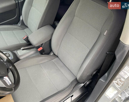 Серый Фольксваген Гольф, объемом двигателя 1.97 л и пробегом 232 тыс. км за 8600 $, фото 10 на Automoto.ua