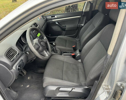 Серый Фольксваген Гольф, объемом двигателя 1.6 л и пробегом 396 тыс. км за 6300 $, фото 15 на Automoto.ua