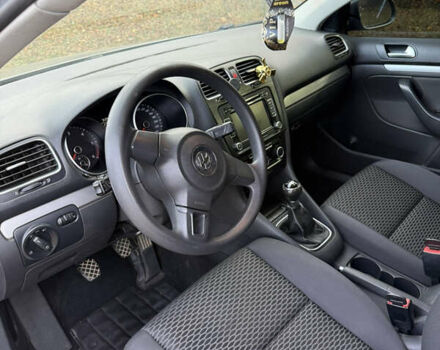 Сірий Фольксваген Гольф, об'ємом двигуна 1.6 л та пробігом 286 тис. км за 8300 $, фото 8 на Automoto.ua