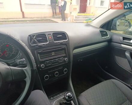 Серый Фольксваген Гольф, объемом двигателя 1.39 л и пробегом 245 тыс. км за 7000 $, фото 1 на Automoto.ua