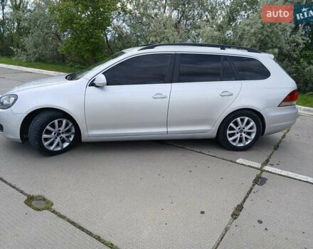 Серый Фольксваген Гольф, объемом двигателя 1.6 л и пробегом 232 тыс. км за 8200 $, фото 18 на Automoto.ua