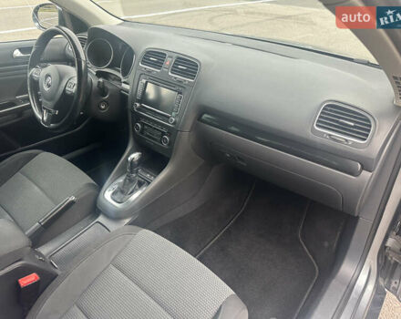 Серый Фольксваген Гольф, объемом двигателя 1.4 л и пробегом 202 тыс. км за 8799 $, фото 43 на Automoto.ua