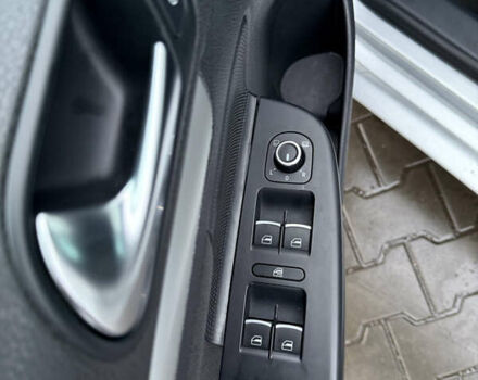 Серый Фольксваген Гольф, объемом двигателя 1.4 л и пробегом 215 тыс. км за 8450 $, фото 17 на Automoto.ua